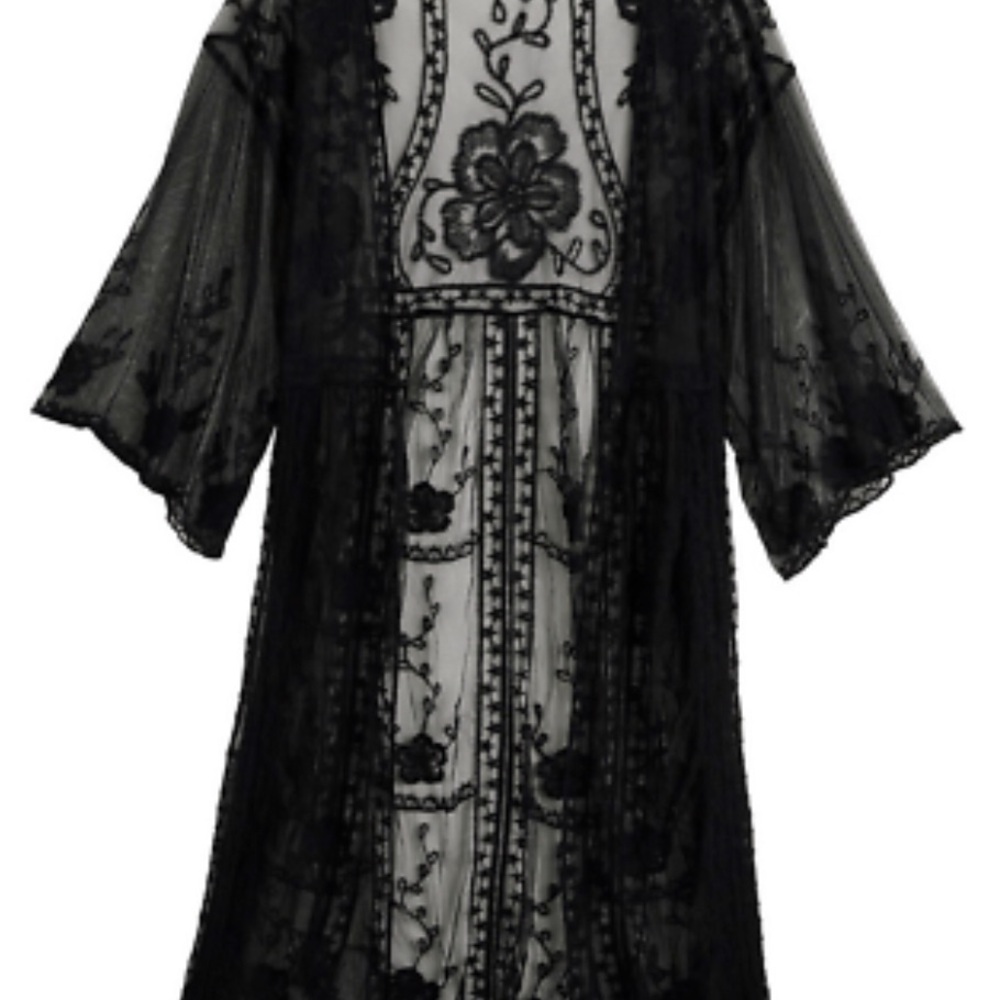 LC Lauren Conrad Black Lace Kimono - Picture 6 of 15